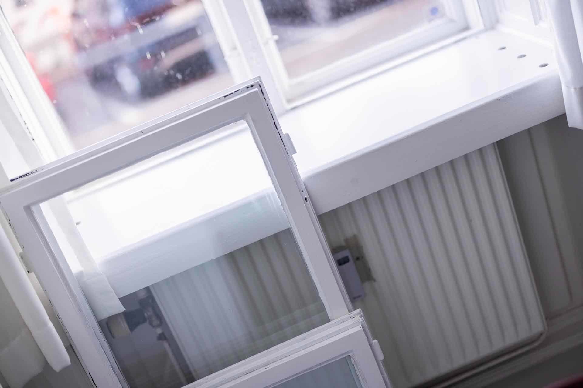 Hvad koster forsatsvinduer? Se priser og muligheder