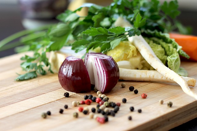 Juliennejernet: Den ultimative køkkenhjælper til at skabe imponerende salater